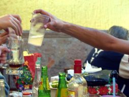 La ingesta excesiva de alcohol registra un aumento de 60 por ciento, de acuerdo a ENCODAT 2016. EL INFORMADOR/ARCHIVO