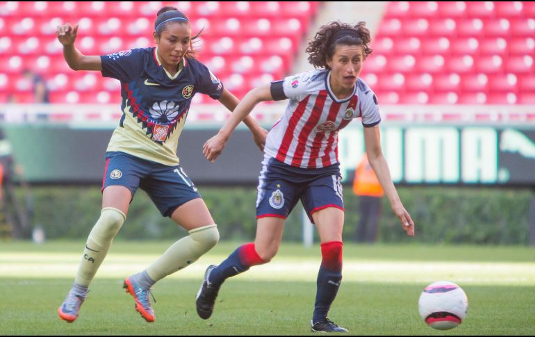 Tania Morales (D), la capitana rojiblanca, fue una pieza fundamental en la remontada del partido de ida. MEXSPORT/ARCHIVO