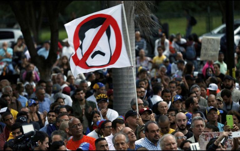 Las conversaciones para buscar una solución a la crisis iniciaron el año pasado, pero no han tenido resultados. AP/ ARCHIVO