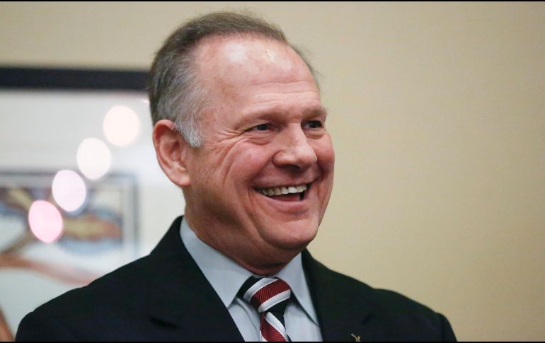 En una entrevista de radio, Moore no descartó totalmente el haber salido con adolescentes cuando él tenía treinta y tantos años. AP / B. Anderson