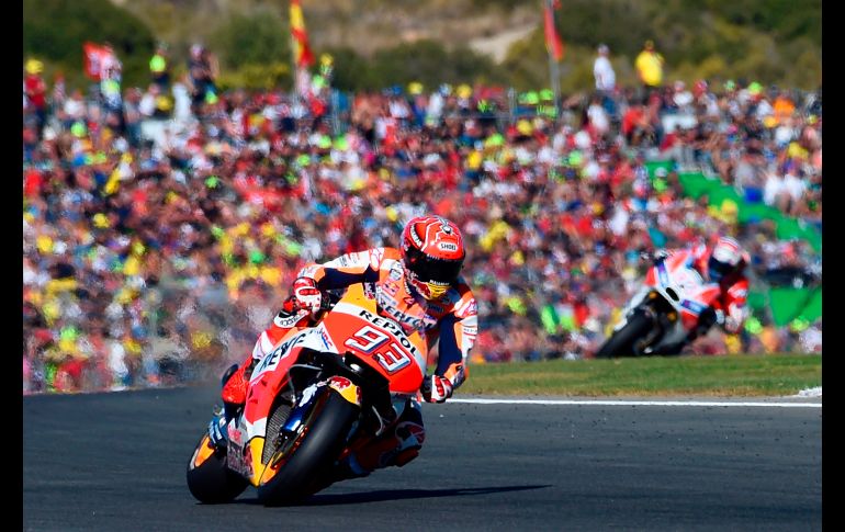 Marc Márquez, piloto español de  Repsol Honda, participa en el Moto GP de Valencia realizada en Cheste. AFP/J. Jordan