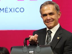 Mancera recibiría el premio por el programa de su gobierno 