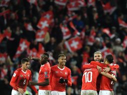 El cuadro suizo no fue brillante, pero lo que hizo le bastó para amarrar su boleto a la justa mundialista al superar a un cuadro irlandés carente de talento ofensivo para merecer algo más. EFE / J. Bott