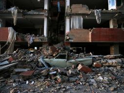 Una treintena de réplicas, algunas de hasta 4.5 grados, se sintieron en varias provincias iraníes. AP/P. Pakizeh