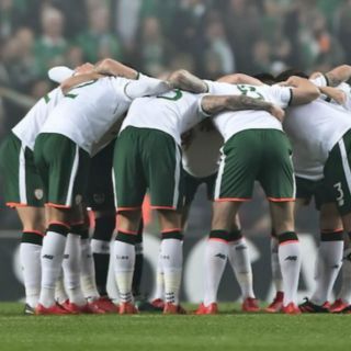 Irlanda y Dinamarca se juegan el Mundial en Dublín