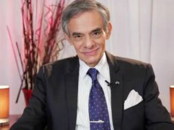 Señalan que José José permanecerá en terapia intensiva, donde estará de dos a tres días y como vaya evolucionando el médico decidirá lo que sigue. ARCHIVO