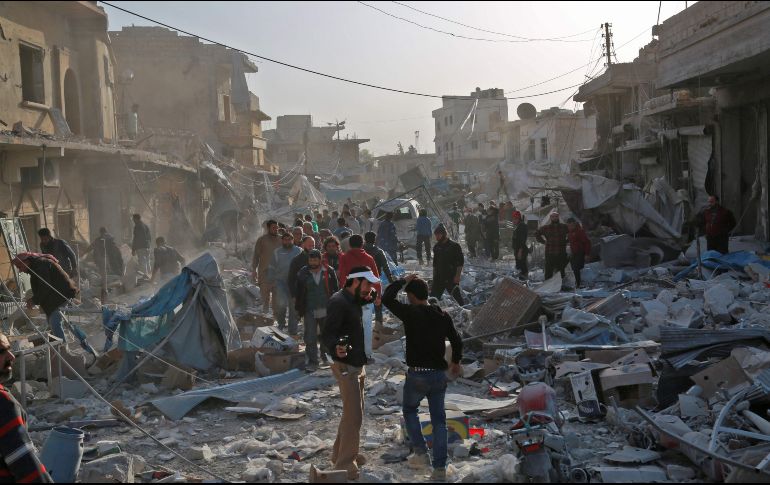 El Observatorio dijo que no podía determinar quién estaba detrás de los ataques, si el gobierno sirio o su principal aliado, Rusia. AFP / Z. Al Rifai