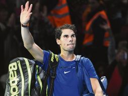 Debut y despedida. El español Rafael Nadal dice adiós al público tras caer ayer ante David Goffin. EFE