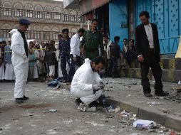La explosión destruyó la fachada del edificio de cuatro plantas. AP/ARCHIVO