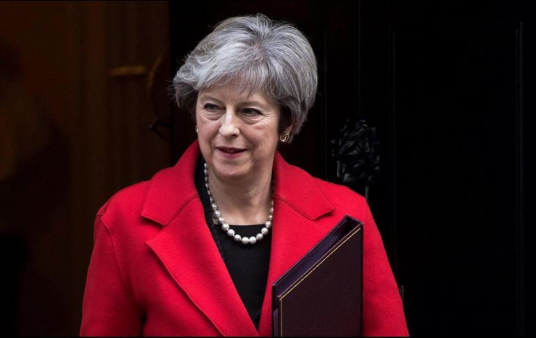 May subrayó que Putin debe elegir un camino diferente del que ha tomado en los últimos años. EFE/W. Oliver