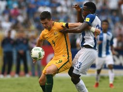 El seleccionador de Australia, Ange Postecoglou, dijo que su Selección tendrá una mejor actuación en Sídney, lo que no tuvo en San Pedro Sula. ESPECIAL / socceroos.com.au