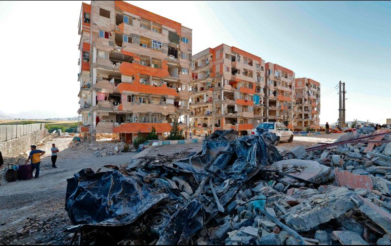 La Oficina de Gestión de Desastres de Irán elevó a siete mil 817 el número de heridos por el sismo, que afectó especialmente a la provincia iraní de Kermanshah. AFP / A. Kenare
