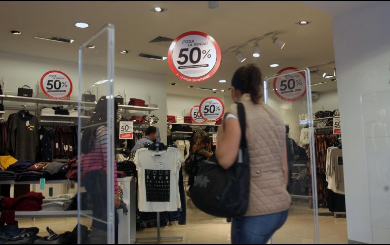 Es recomendable revisar con anticipación los precios de los productos y servicios en los cuales se esté interesado para evaluar si las tiendas ofrecerán buenos precios. EL INFORMADOR/ARCHIVO