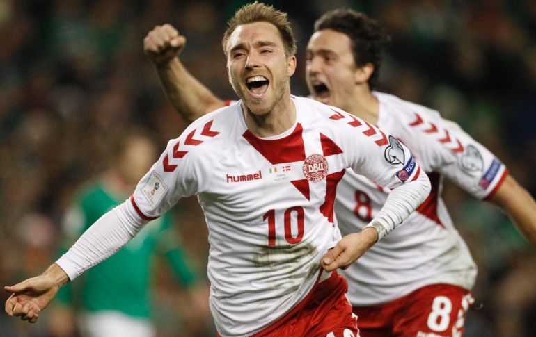 Eriksen firmó su hat-trick con goles a los minutos 32, 63 y 74. AP / P. Morrison