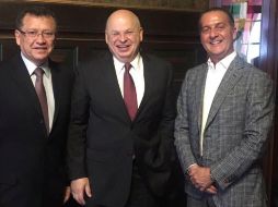 Los funcionarios de Guerrero, Héctor Apreza Patrón y José Luis González de la Vega se reunieron con el  subsecretario de Educación Media Superior de la SEP Rodolfo Tuirán./ESPECIAL