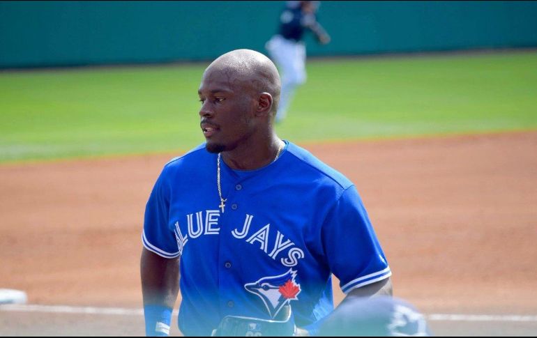 Con Toronto, Alford vio acción en apenas cuatro encuentros, en los que conectó un imparable en ocho turnos al bat. TWITTER/@ajalfor1