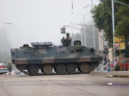 El Ejército tomó el control del país para evitar que los criminales que rodean al presidente se hicieran cargo. EFE/A. Ufumeli
