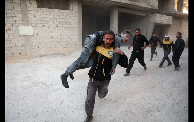 Un integrante de la Defensa Civil Siria o 