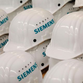 Siemens suprimirá casi siete mil empleos