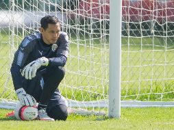 El portero Rodolfo Cota jugaría sus últimos minutos como rojiblanco, esta noche en la visita al León. MEXSPORT/Archivo