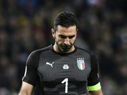 El arquero italiano deja la Selección tras imponer un récord de 175 partidos. AFP / ARCHIVO