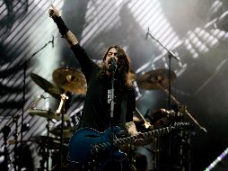 Casi 90 mil personas disfrutaron de dos horas de música de los Foo Fighters. AP/ E. VERDUGO