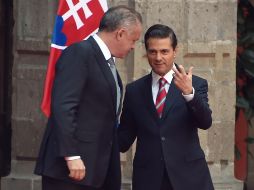 El Presidente Enrique Peña Nieto y su homólogo de la República Eslovaca, Andrej Kiska. AFP / A. Estrella