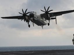 El avión se accidentó en su camino hacia el portaaviones USS Ronald Reagan. AP/L. Jin-man