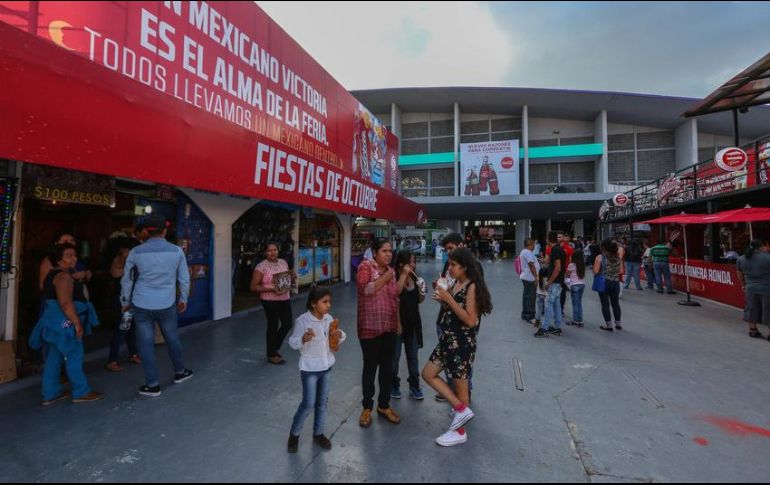 La directora del Patronato Fiestas de Octubre de Guadalajara, Martha Venegas, indica que los visitantes en promedio erogaron alrededor de 450 pesos por persona. EL INFORMADOR / ARCHIVO