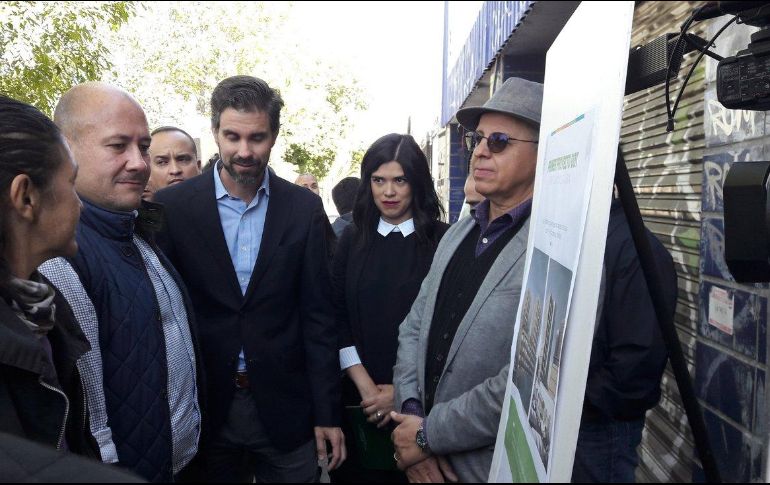 Alfaro indica que el impulso a la política DOT es de suma relevancia para el desarrollo de la ciudad. TWITTER / @GuadalajaraGob