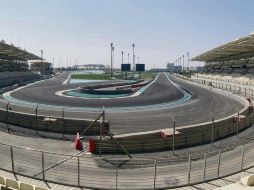 El Circuito de Yas Marina se encuentra a punto para la celebración del Gran Premio de Abu Dhabi, última fecha del calendario. AP