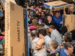 Fotogalería: La fiebre por las ofertas del "Black Friday"