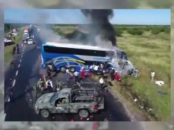 Corporaciones policíacas de los municipios de Hidalgo y Güemez, elementos de Sedena, bomberos y Protección Civil trabajan en labores de rescate. YOUTUBE / Ricardo Rodriguez