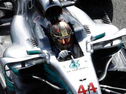 Lewis Hamilton durante el recorrido. AP/L. Bruno
