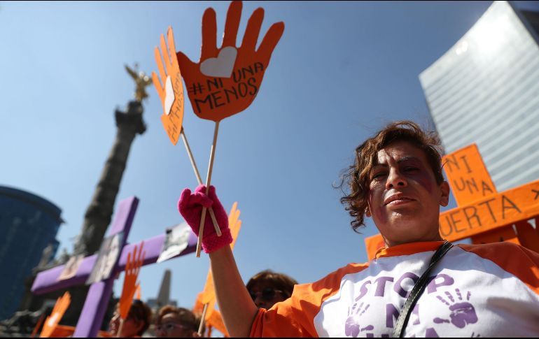 Familiares de las víctimas de marcharon al mediodía hacia la Plaza de la Constitución. SUN / J. Reyes