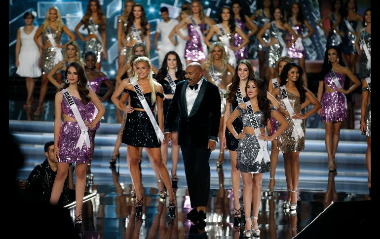 Steve Harvey repitió como presentador del concurso de Miss Universo.
