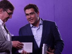 Armando Ríos Piter recordó que hay independientes que han buscado la ruta de conformar algo similar a un partido de independientes, pero lo consideró un error. SUN / J. Mendoza