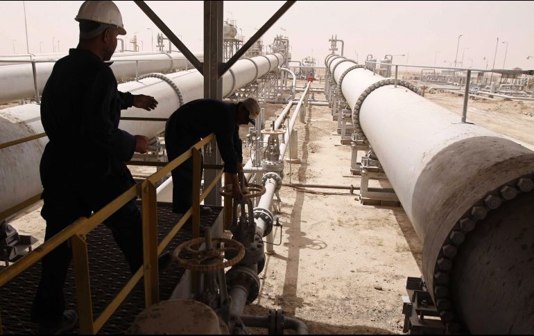 El país tendrá que continuar, al menos durante el siguiente año, con el alza en importaciones de gas natural licuado. AP/Archivo