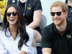 La pareja se presentará ante los medios este lunes por la tarde en Londres, en el palacio de Kensington. AFP/C. Jackson