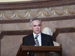 Mancera dice que bajo cualquier escenario seguirá trabajando por un cambio de régimen para el país. TWITTER / @ManceraMiguelMX
