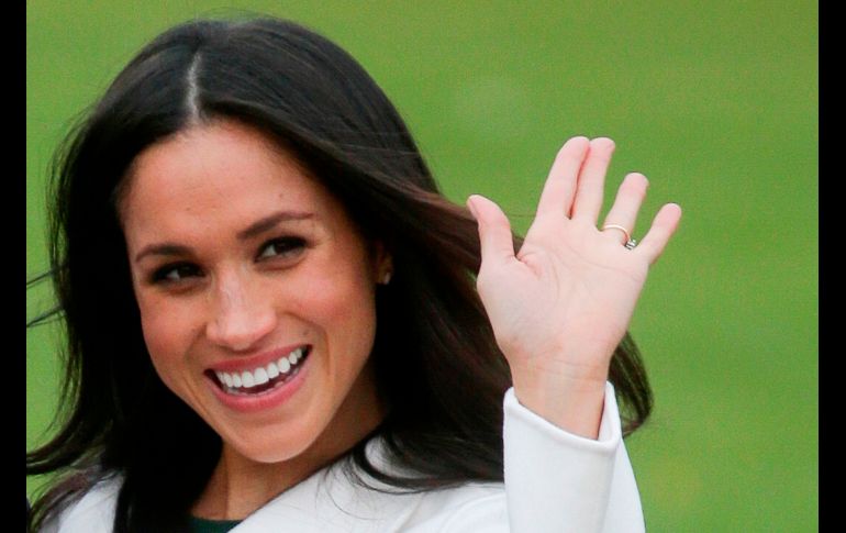 En el anuncio oficial del compromiso este lunes, en Londres. AFP/D. Leal-Olivas