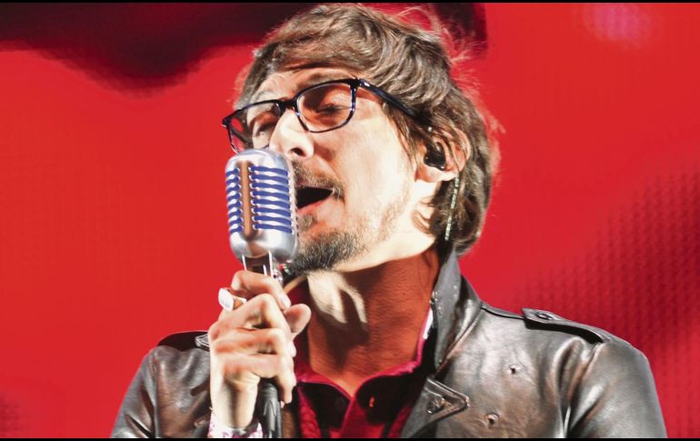 Sonidos. León Larregui, vocalista del grupo mexicano Zoé. EFE