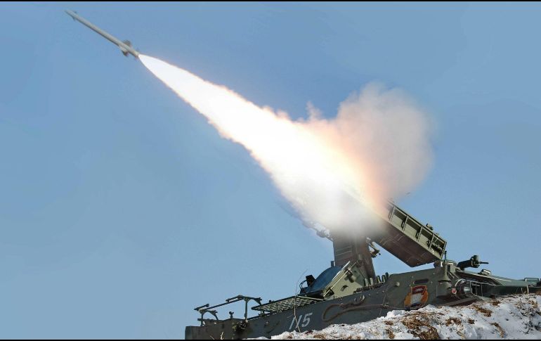 El régimen lleva más de dos meses sin realizar ningún ensayo, y consideran que ello puede suponer una buena señal para iniciar el diálogo. EFE/ARCHIVO