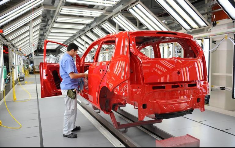 Se espera que la economía se reequilibrará con el apoyo de las reformas estructurales, con lo cual cerrará el año en 2.4 desde el 1.9 por ciento. NTX / ARCHIVO