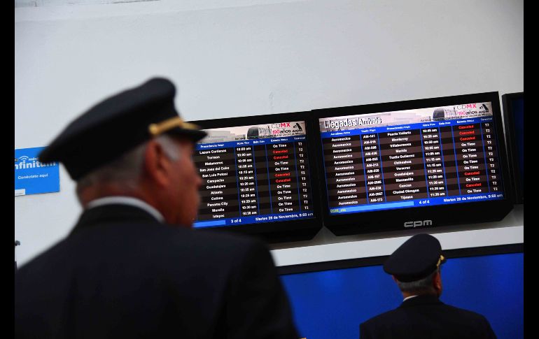 Vuelos fueron cancelados debido a una protesta de pilotos de la aerolínea por el despido de uno de sus compañeros. SUN/J. Martínez