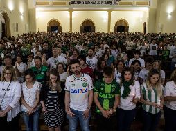 La catedral de Santo Antonio quedó abarrotada para realizar una misa en homenaje a todas las víctimas. AFP/N. Almeida