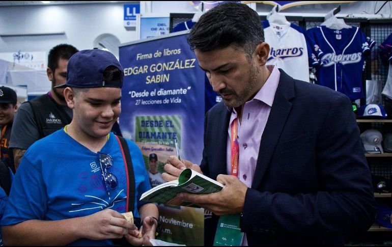 En su libro, González habla sobre 