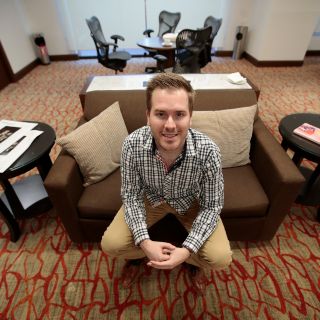 Los jóvenes leen hoy más que nunca: Javier Ruescas