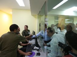 Con el nuevo modelo, el asegurado puede realizar la solicitud del registro de su cuenta bancaria por internet. EL INFORMADOR/ ARCHIVO