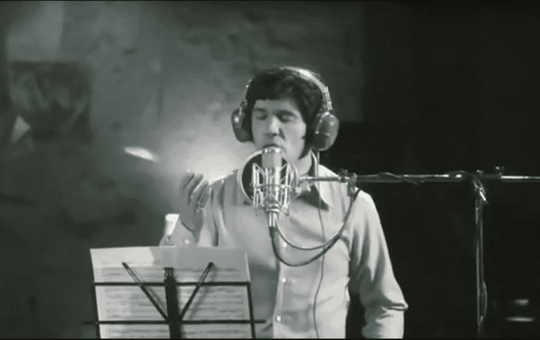 El intérprete tiene más de 400 canciones y 85 millones de discos vendidos a lo largo de su carrera. YOUTUBE/ AXNspain